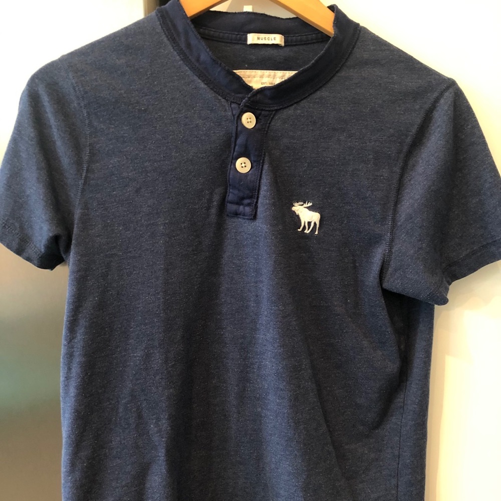 Abercrombie & Fitch muscle henley (Small)